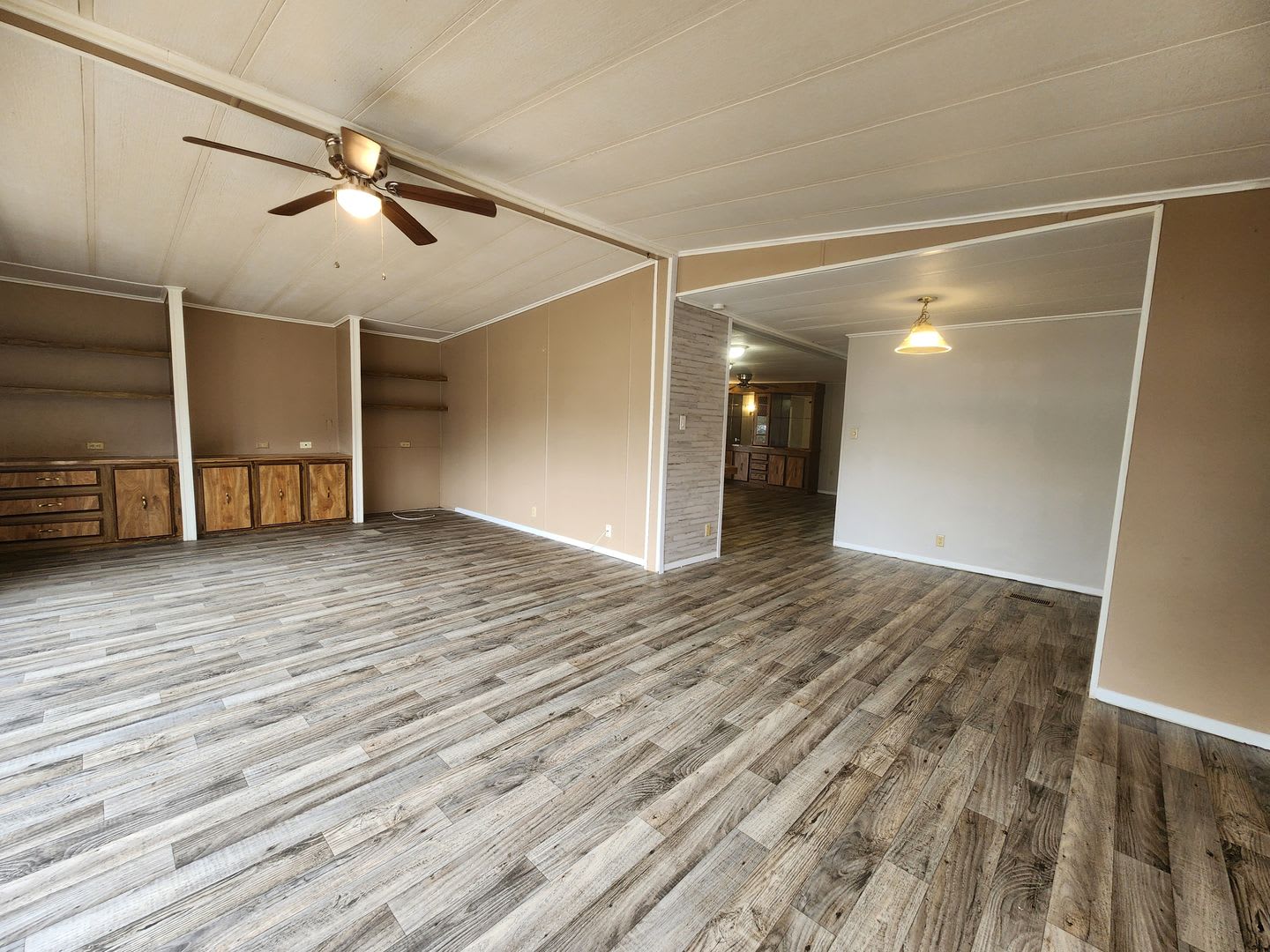 HUGE 2 bed, 2 bath home has 1,586 sq ft. of living area – photo 4