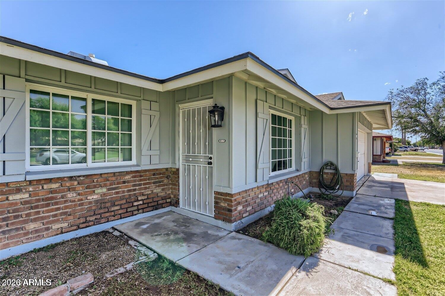 1991 E Carson Drive – photo 3