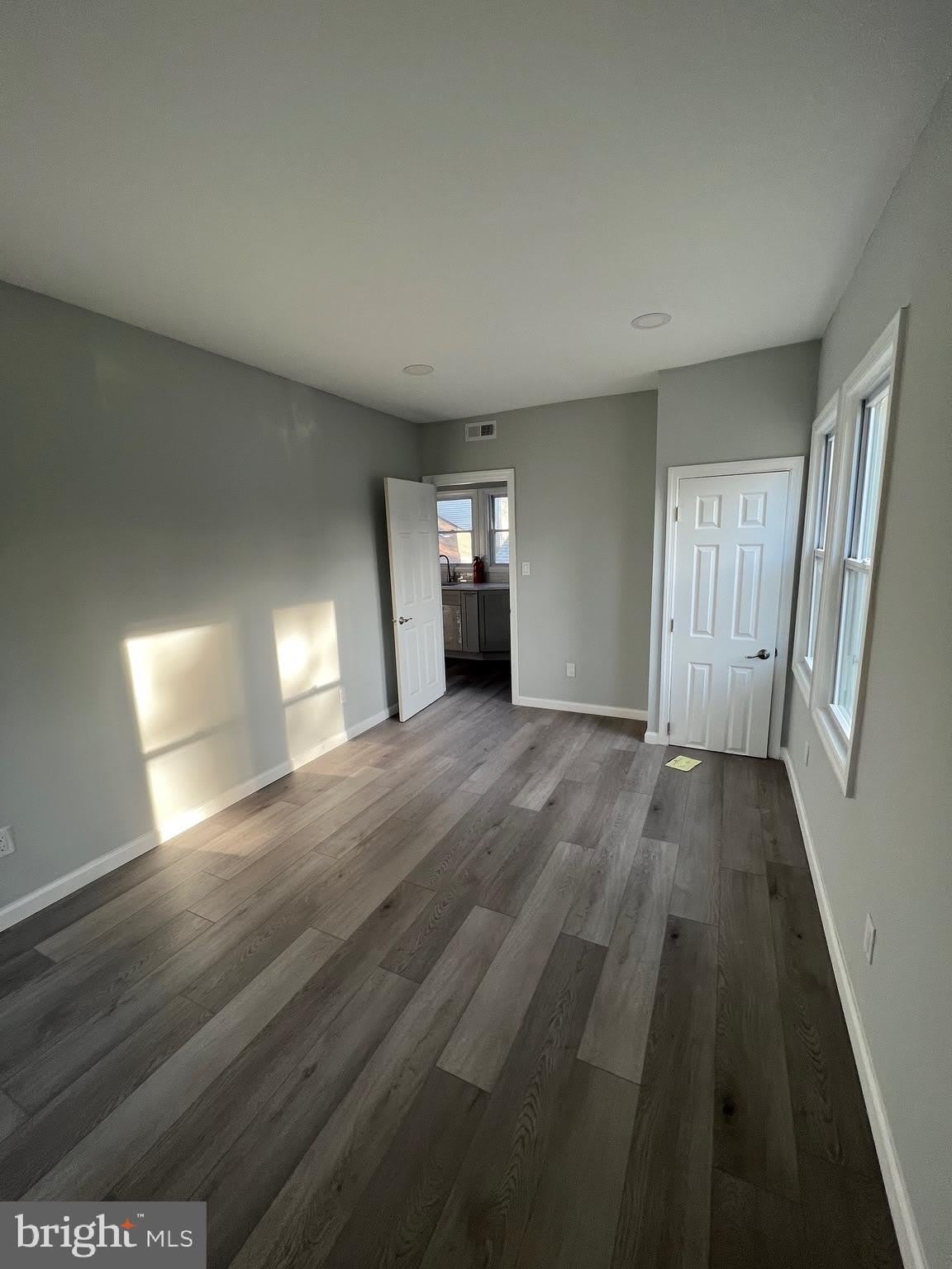 3200 CALVERT – photo 5