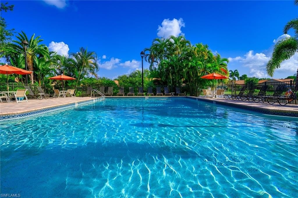 589 Beachwalk Cir – photo 1