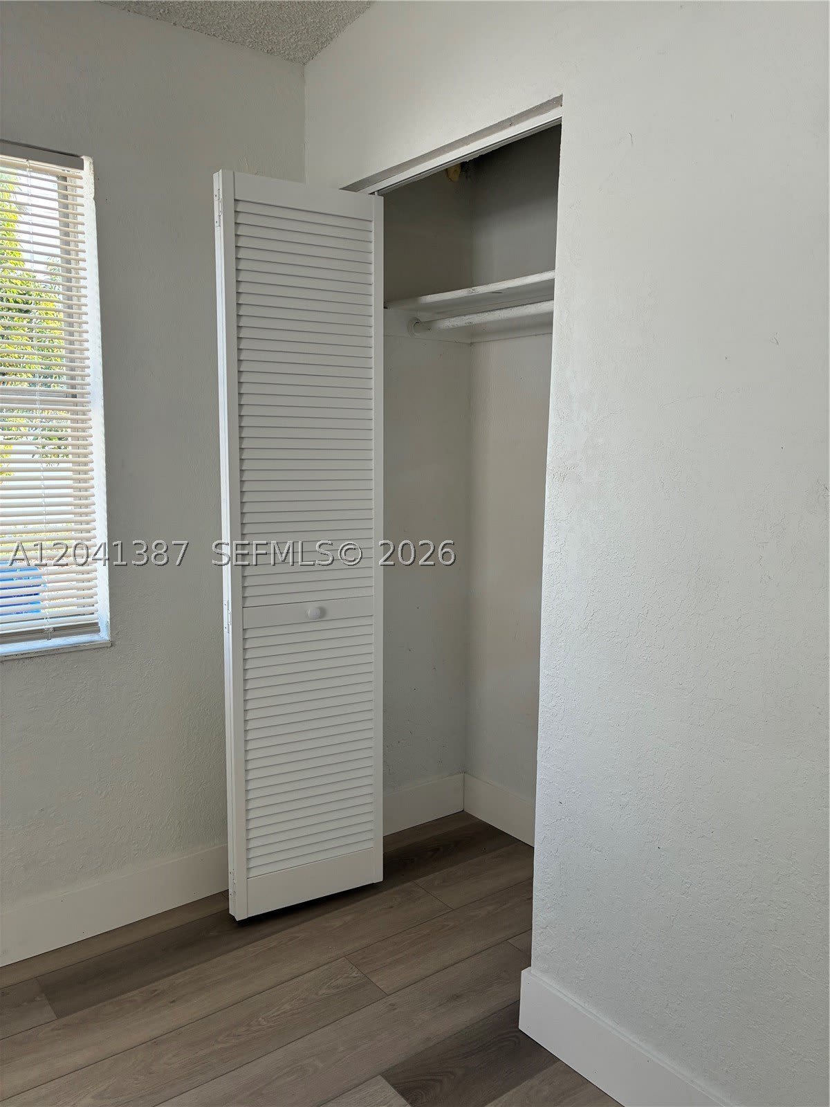 550 Nw 15Th Ct – photo 5