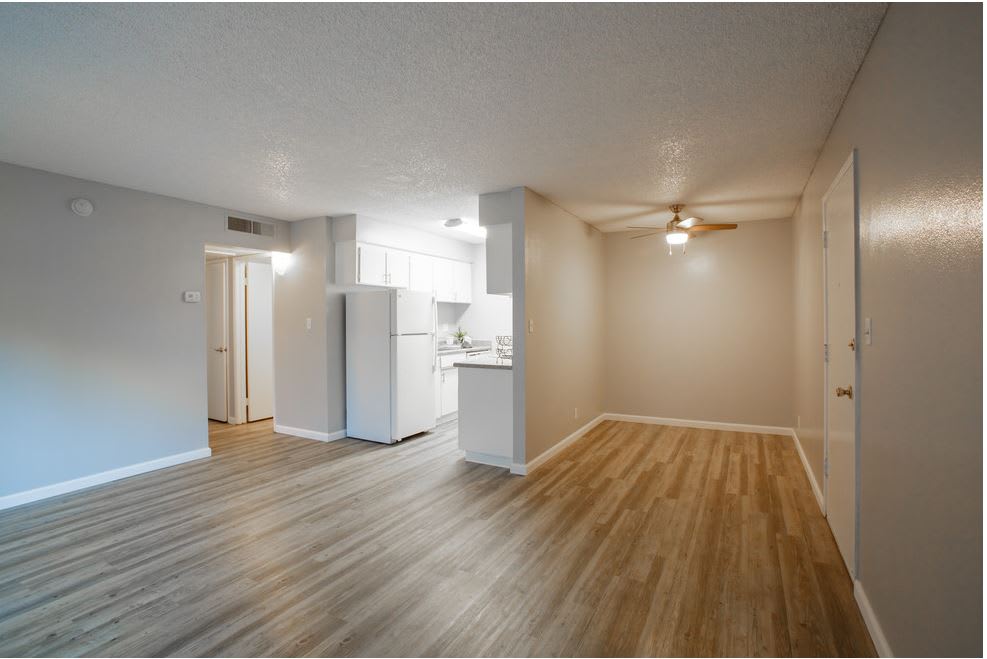 Riverglen by the River – photo 2