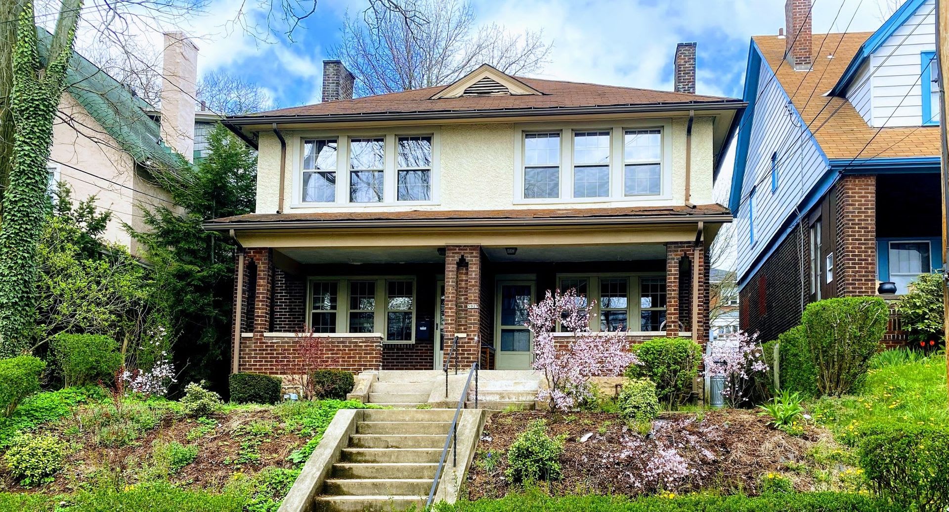 Incredible Two Story Duplex In Squirrel Hill – photo 1