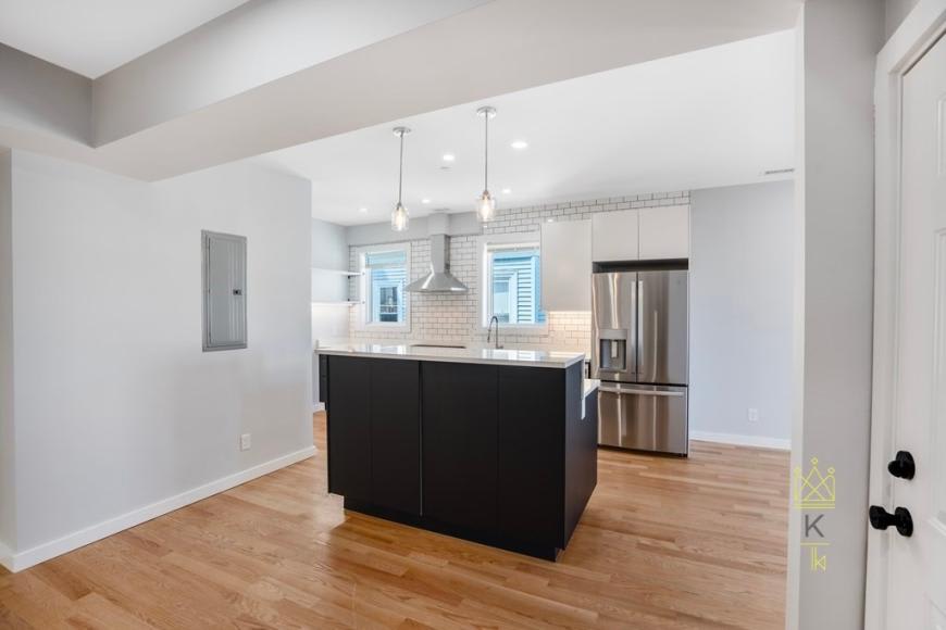 27 Linden St. – photo 4