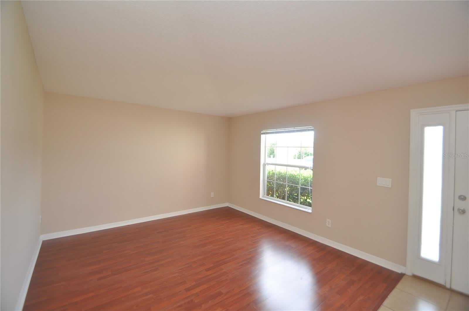 37 LOUISBURG Lane – photo 4
