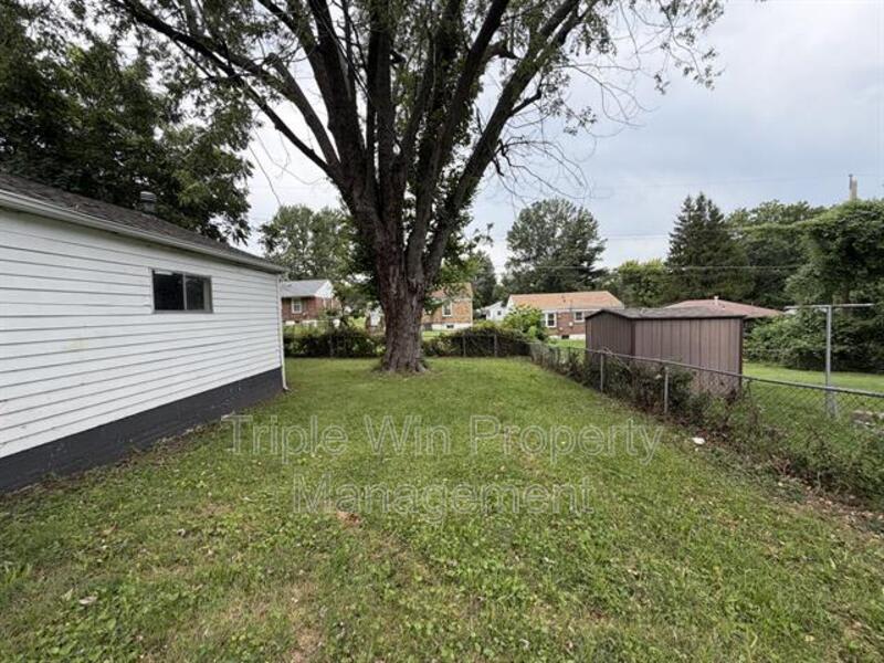 3133 Rex Ave – photo 4