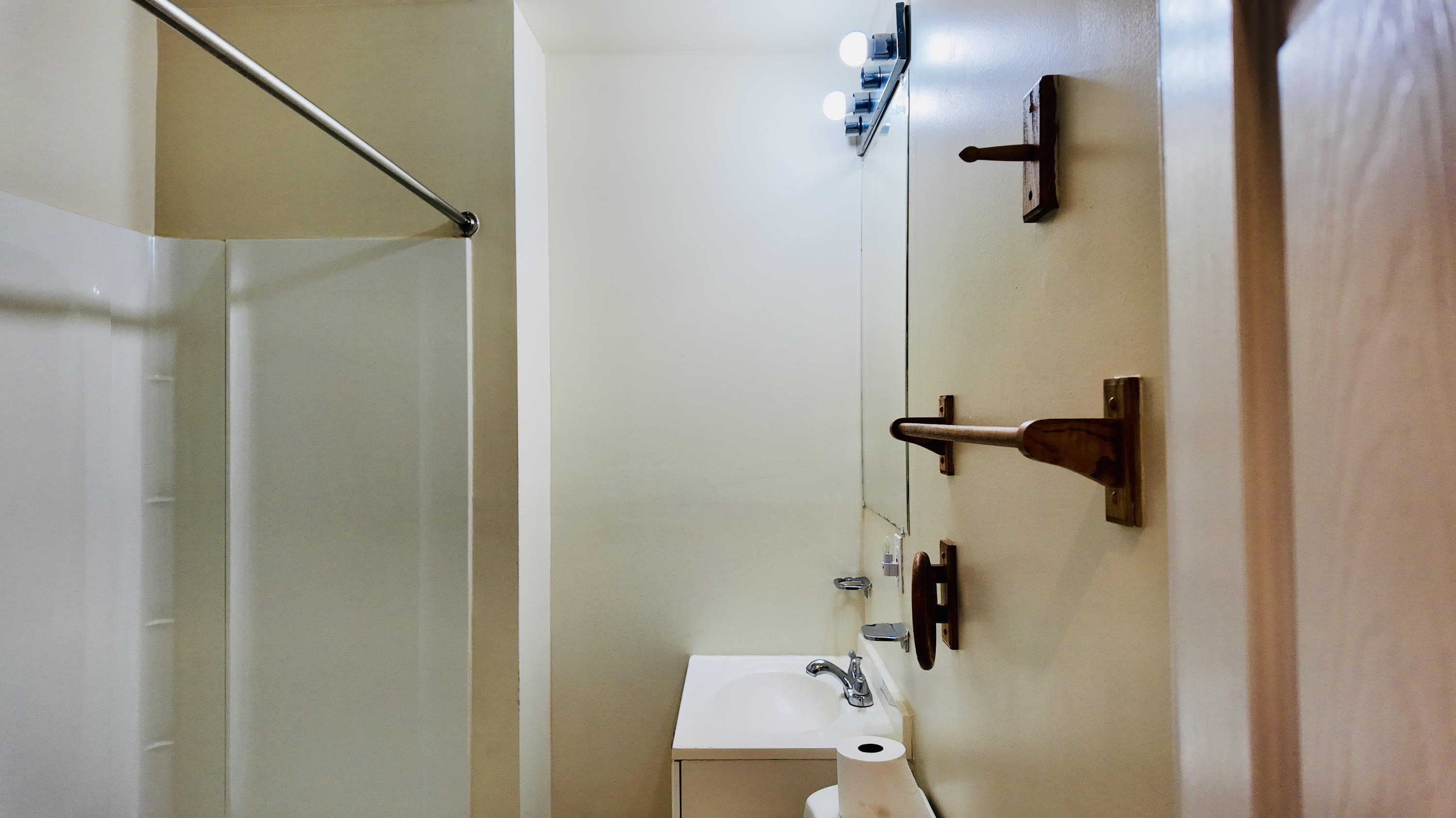 1206 Arlington Street – photo 3
