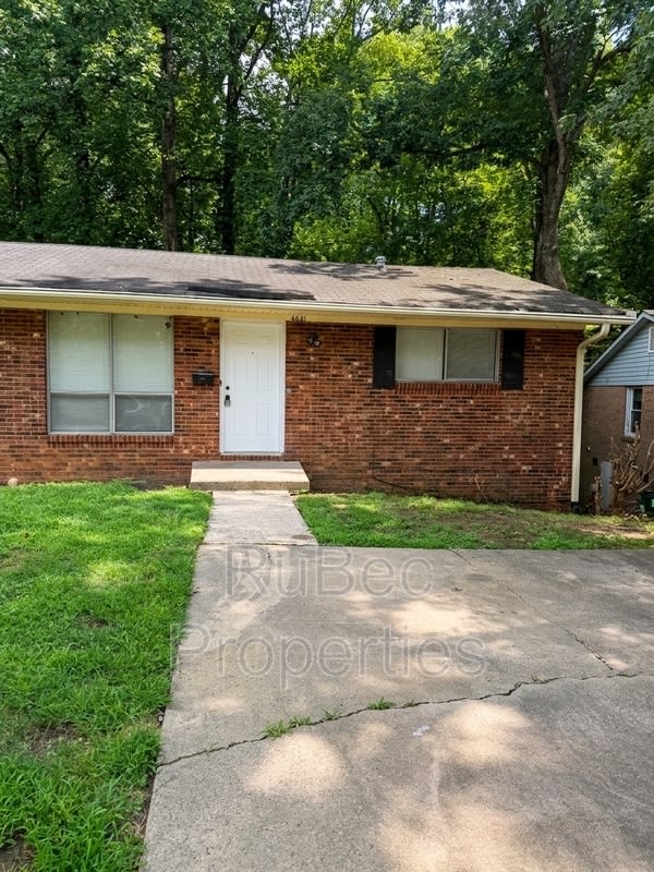 4641 Highlake Drive – photo 1