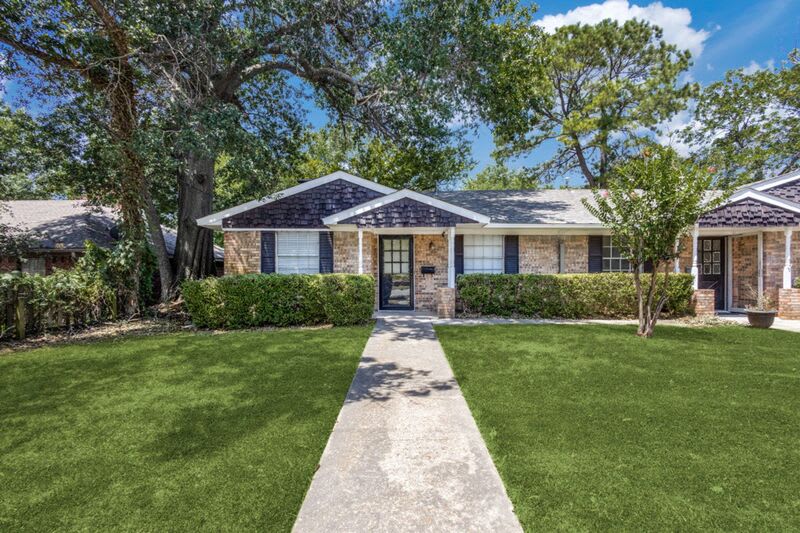 524 N Woods – photo 1