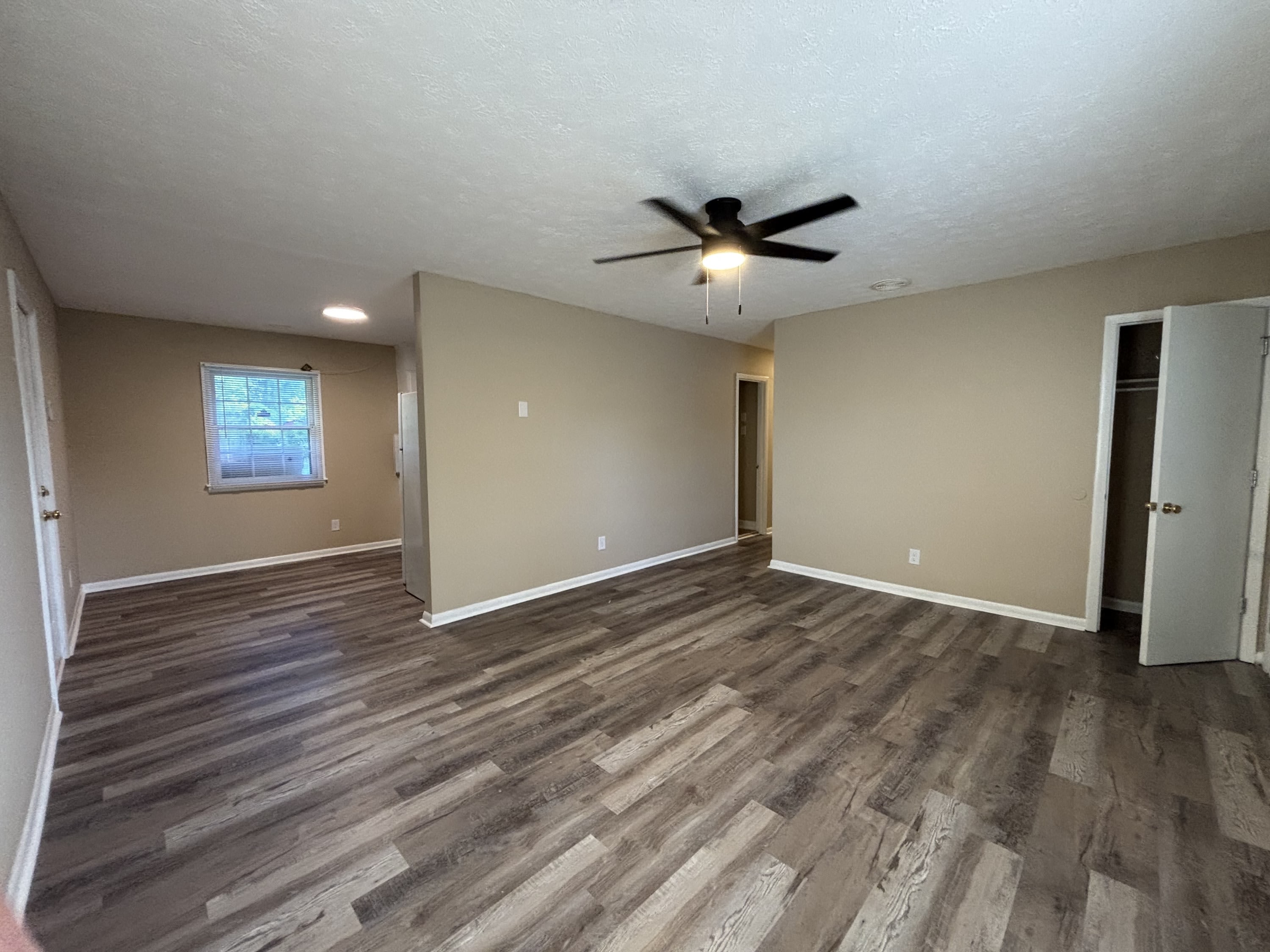 4849 Rosehill Road – photo 4