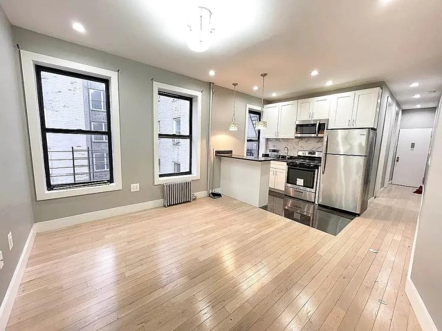 4308 Broadway – photo 2