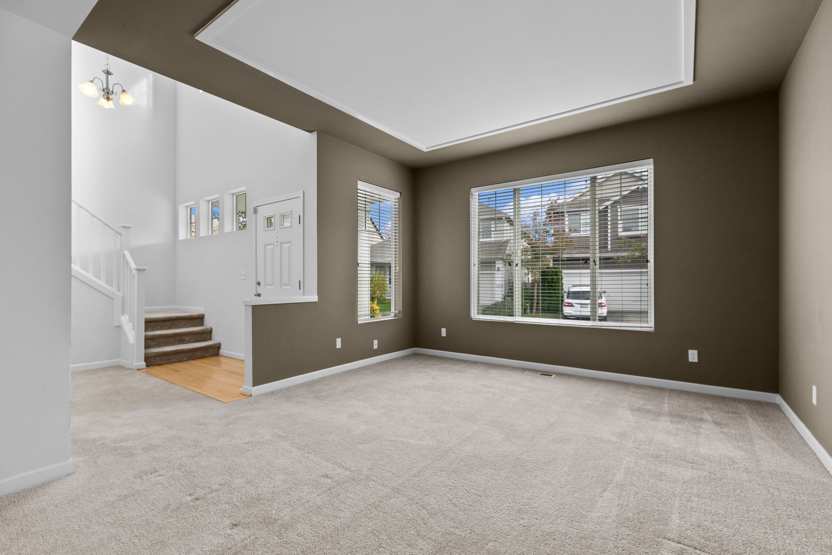 2410 88Th Drive Northeast – photo 4