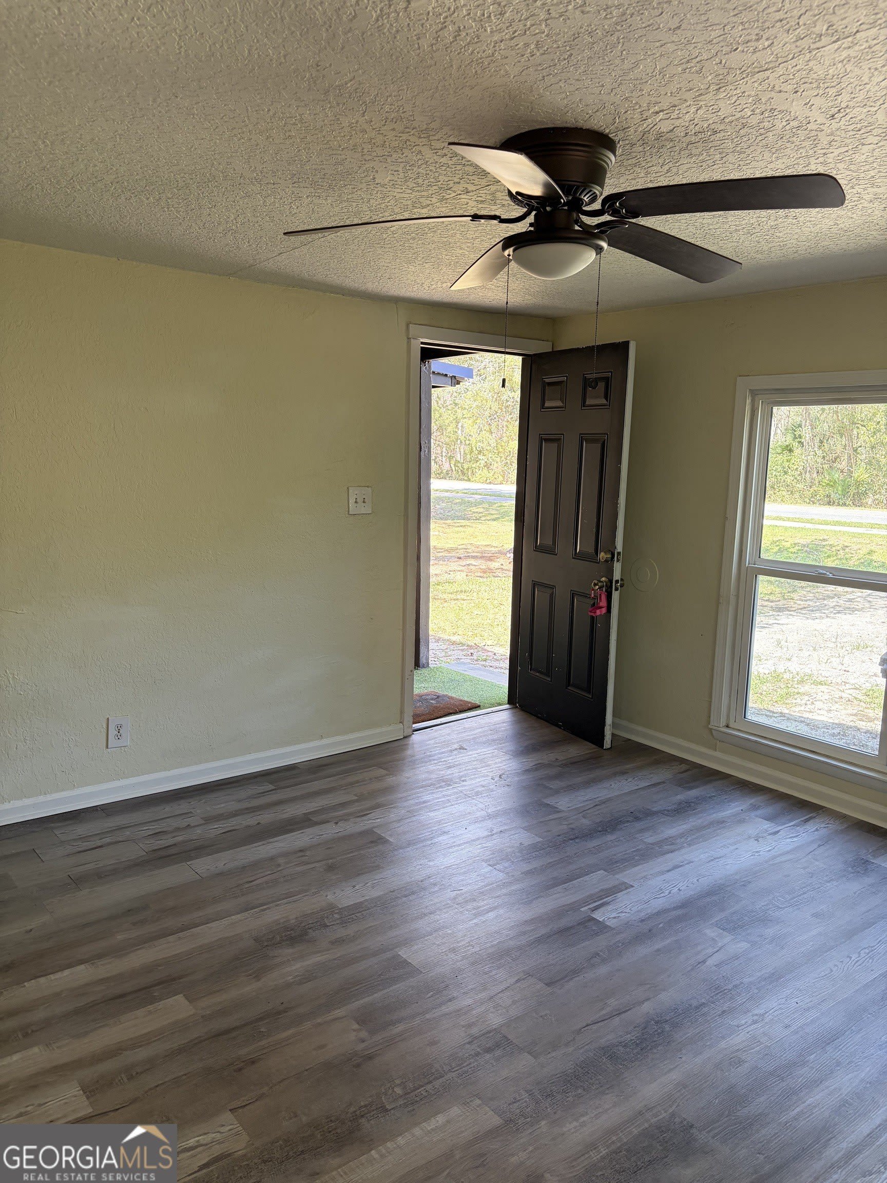 307 Finley Street – photo 4