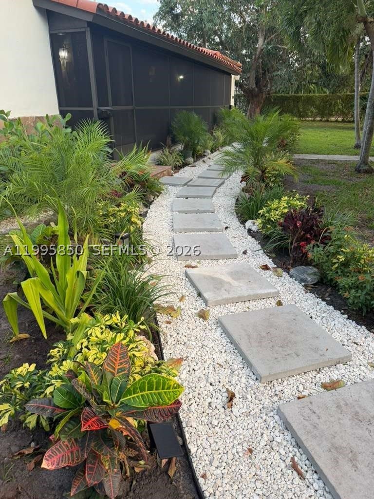 11201 NE 10th Ave – photo 4