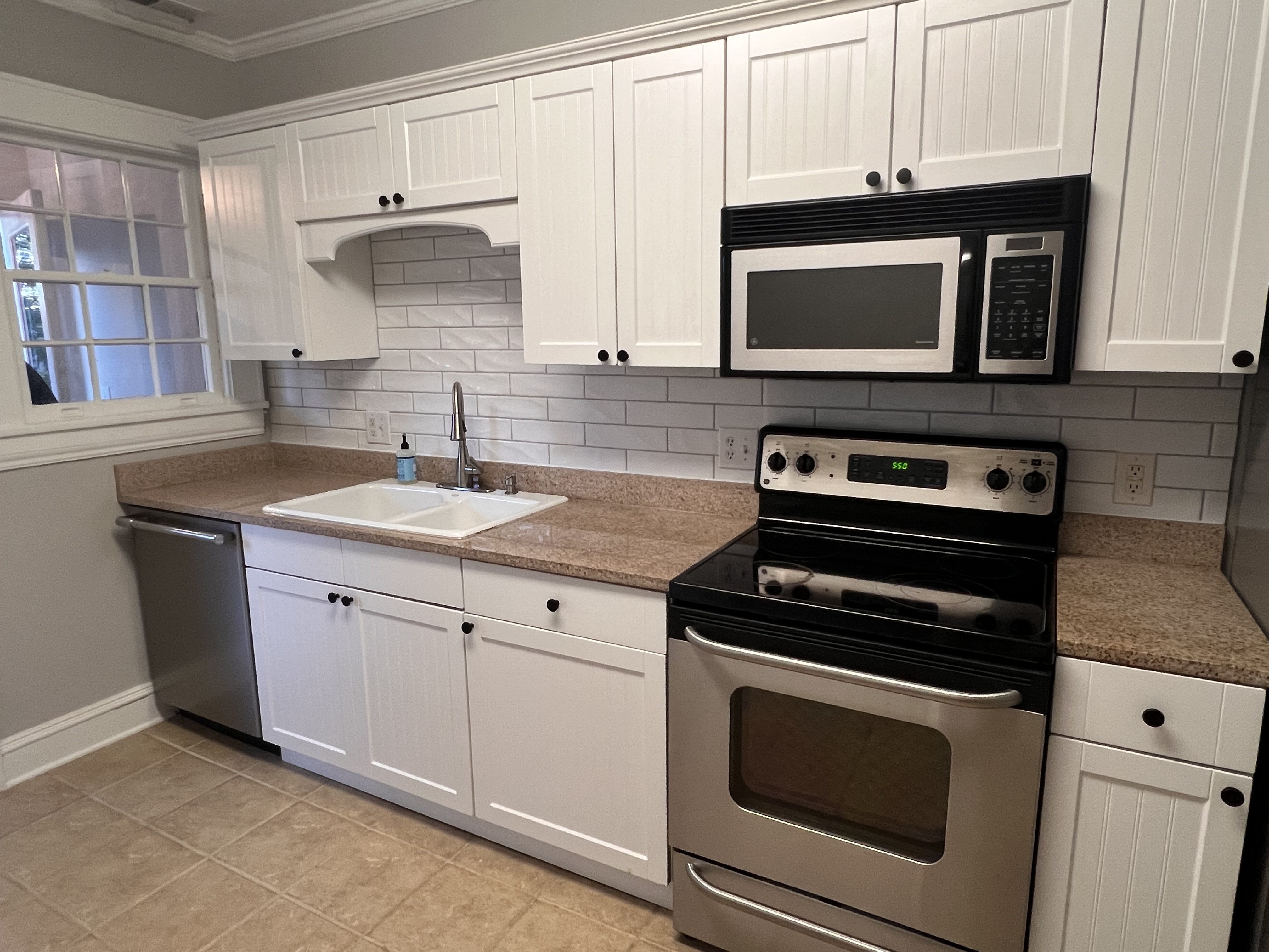 124 North Laurel Avenue – photo 4