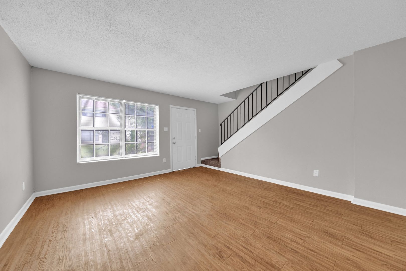 Affordable Housing Close to U of M & Highland – photo 3