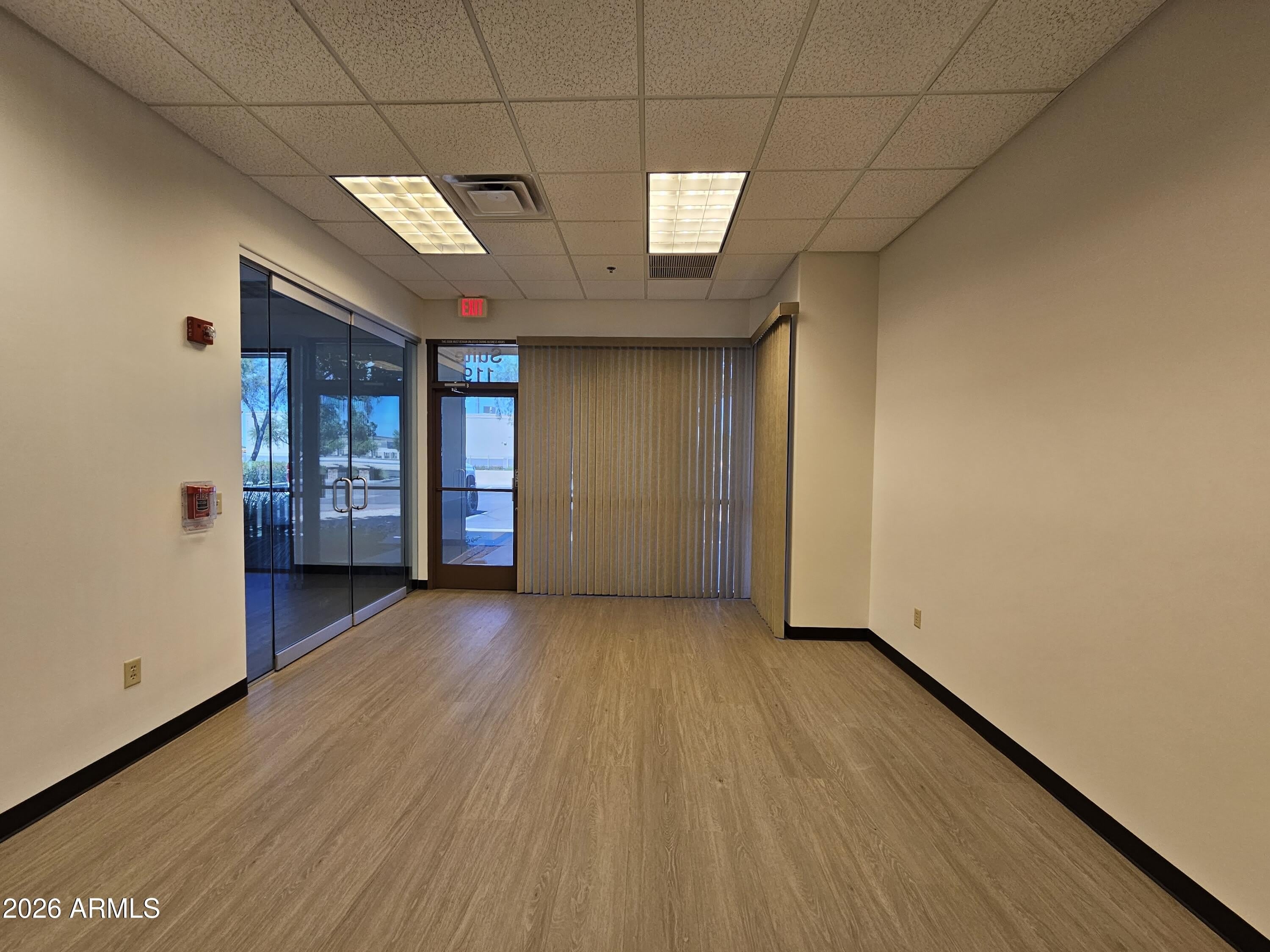 18205 N 51ST Avenue – photo 3