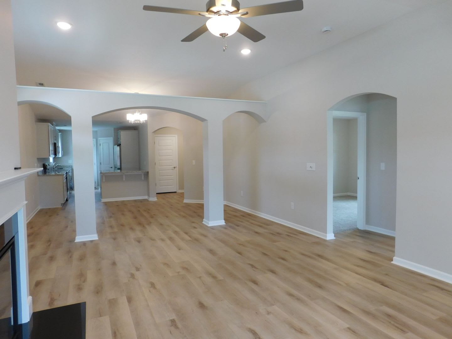 710 N B Street located in the Town of Bridgeton – photo 5