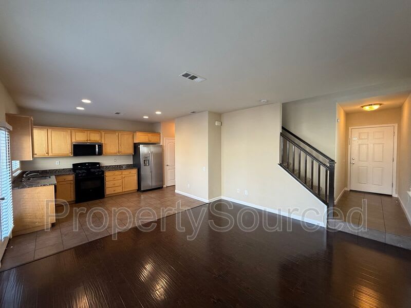 1447 Hearthsong Drive – photo 5
