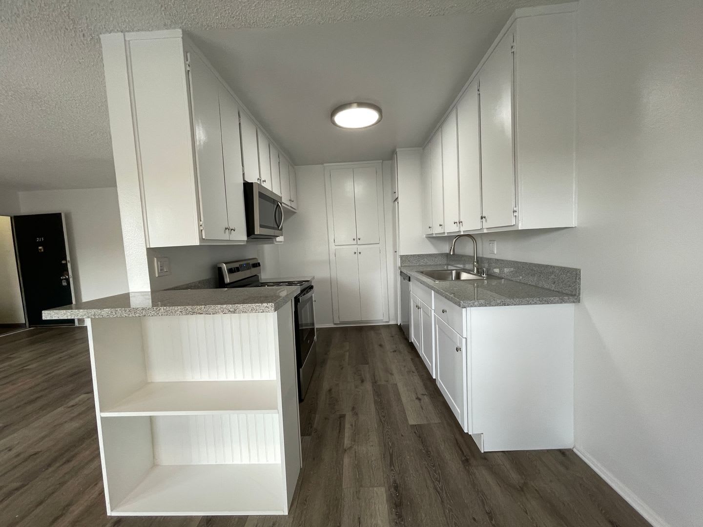 20317 Saticoy St. – photo 4