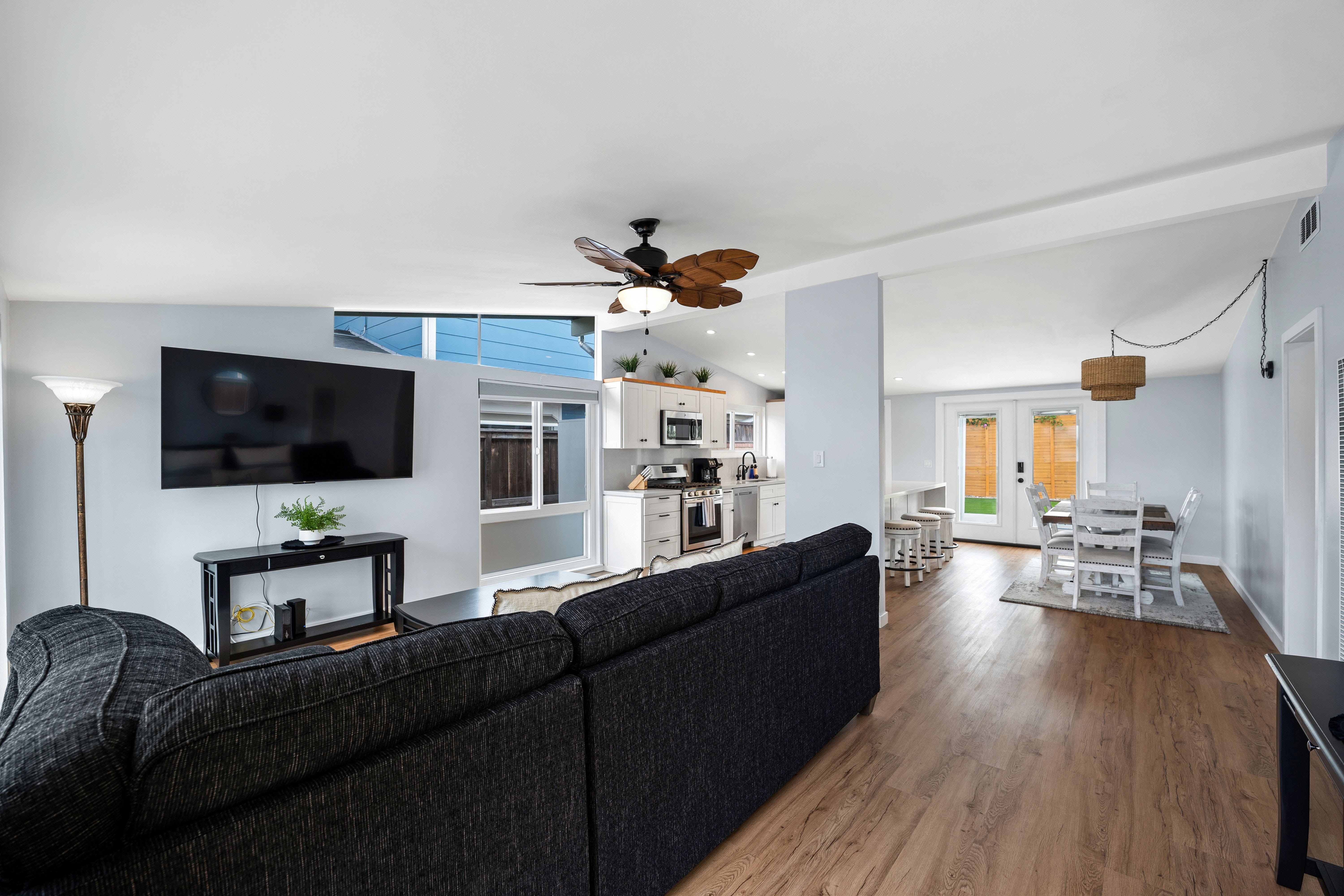 2407 Pierpont Blvd – photo 4