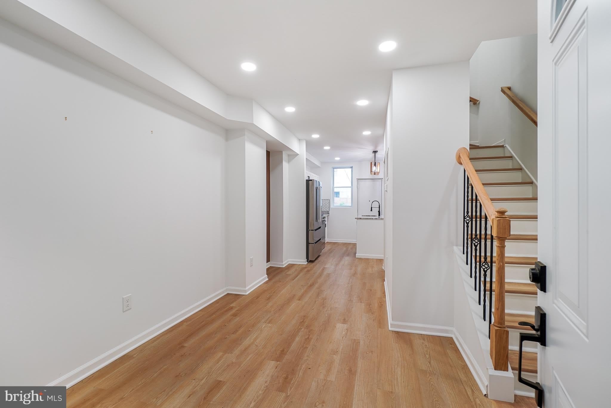 1721 L Street NE – photo 3