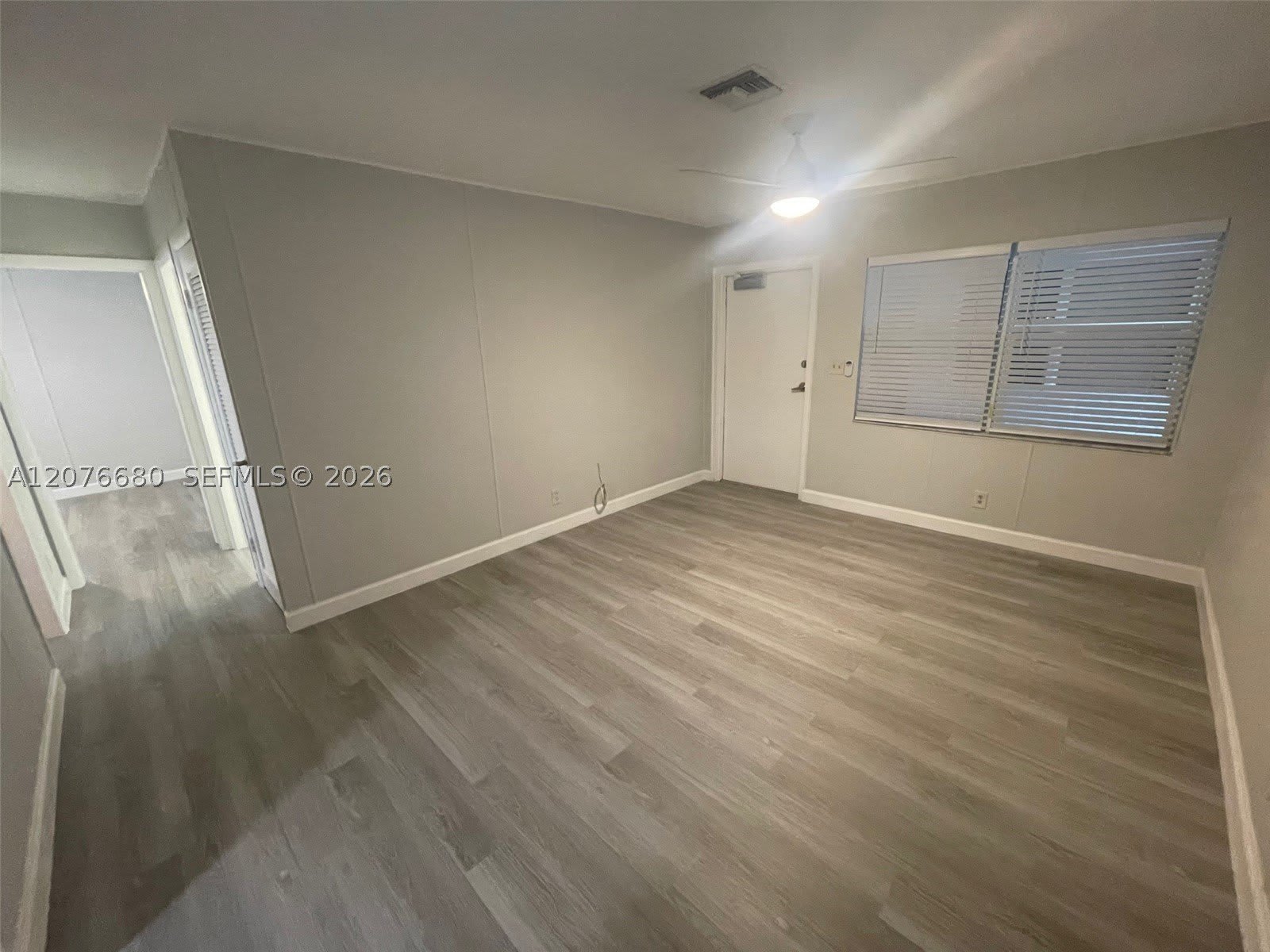 1077 SE 22nd Ave – photo 5