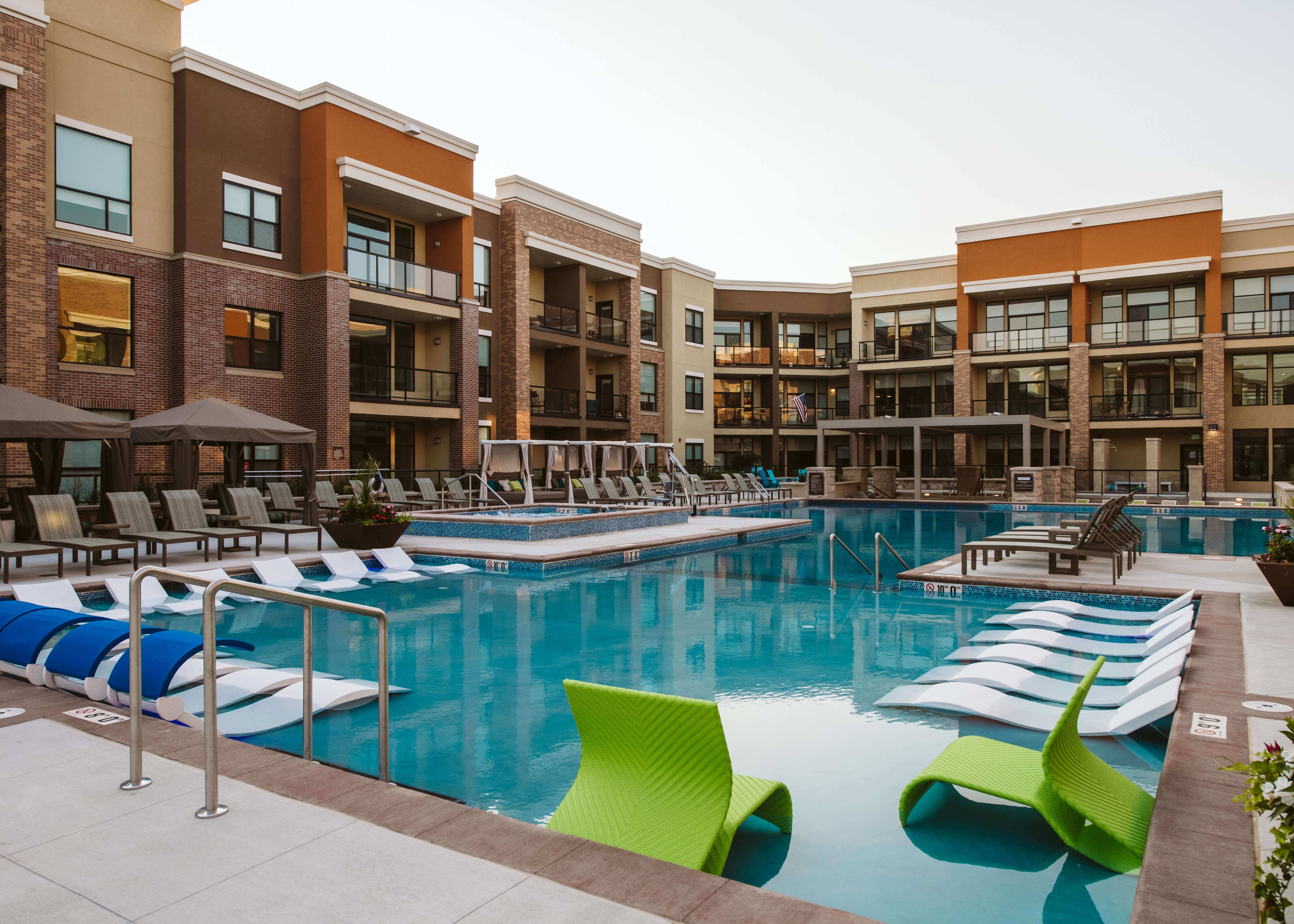 The Apex at CityPlace – photo 2