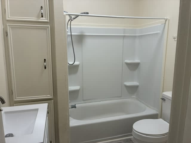 106 Lay St – photo 4