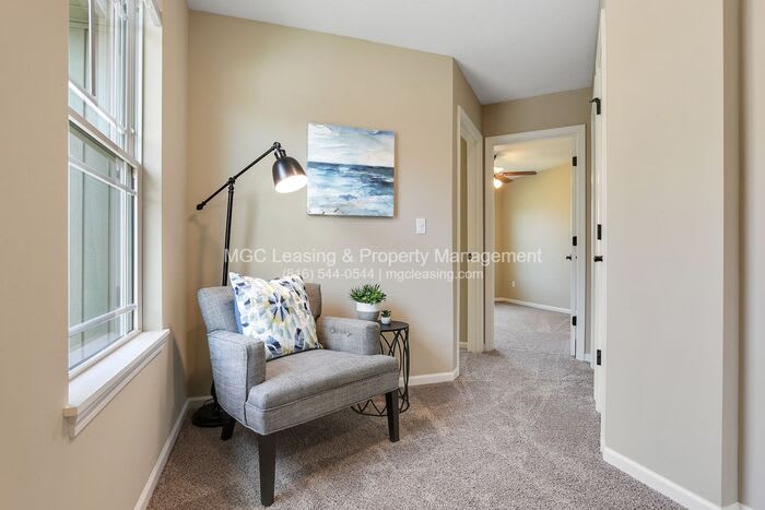 9324 North Main Street – photo 5