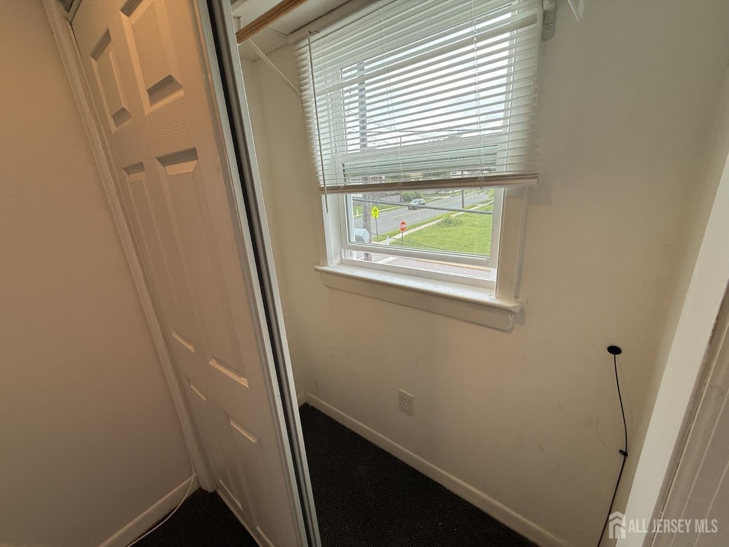 104 S Hyde Avenue – photo 5