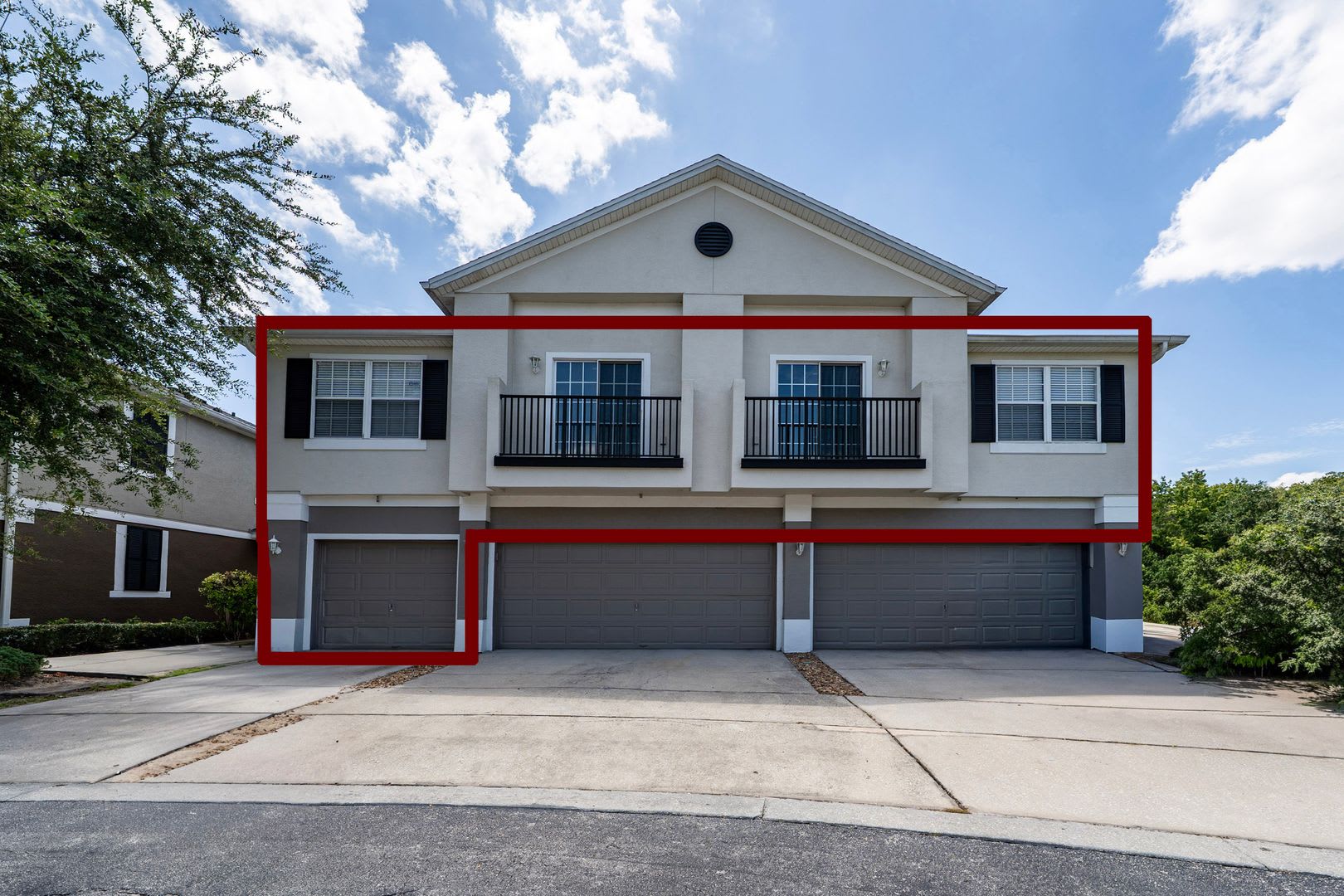 Beautiful 2-Bedroom Townhome in Carter Glen Community – photo 2