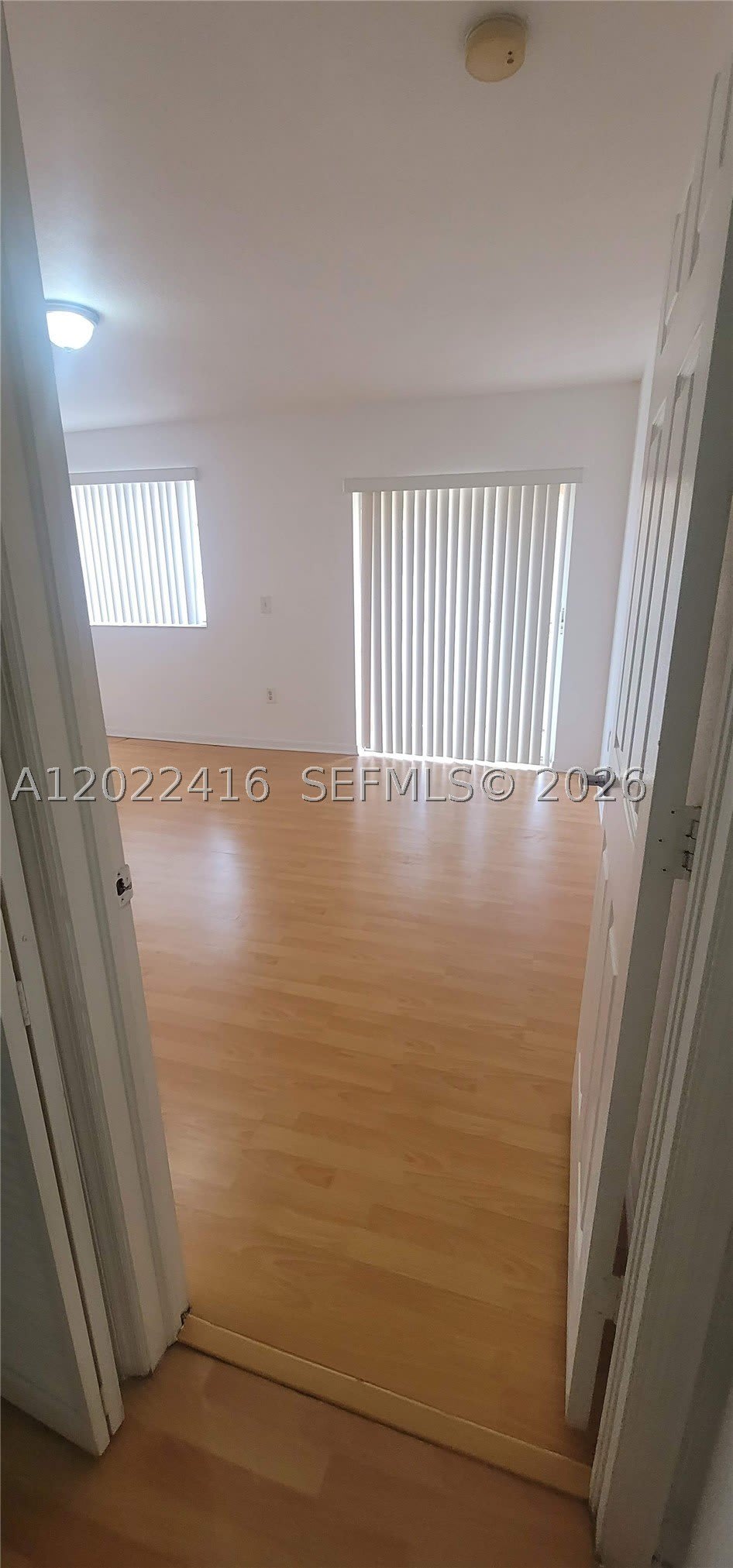 10648 NW 87th Ct – photo 2