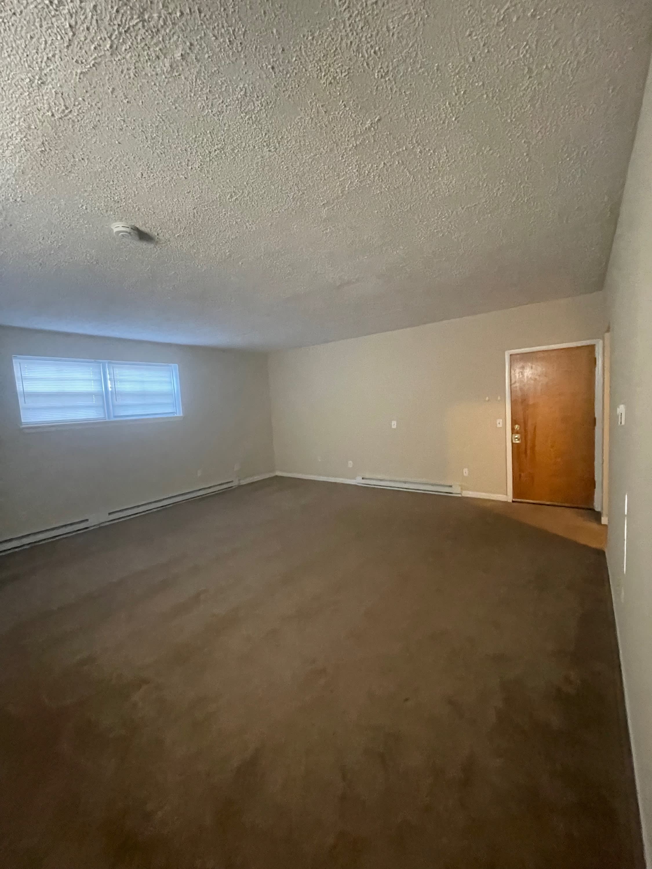 574 Prospect St – photo 4