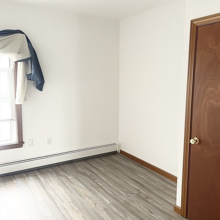 345 Park Ave – photo 4