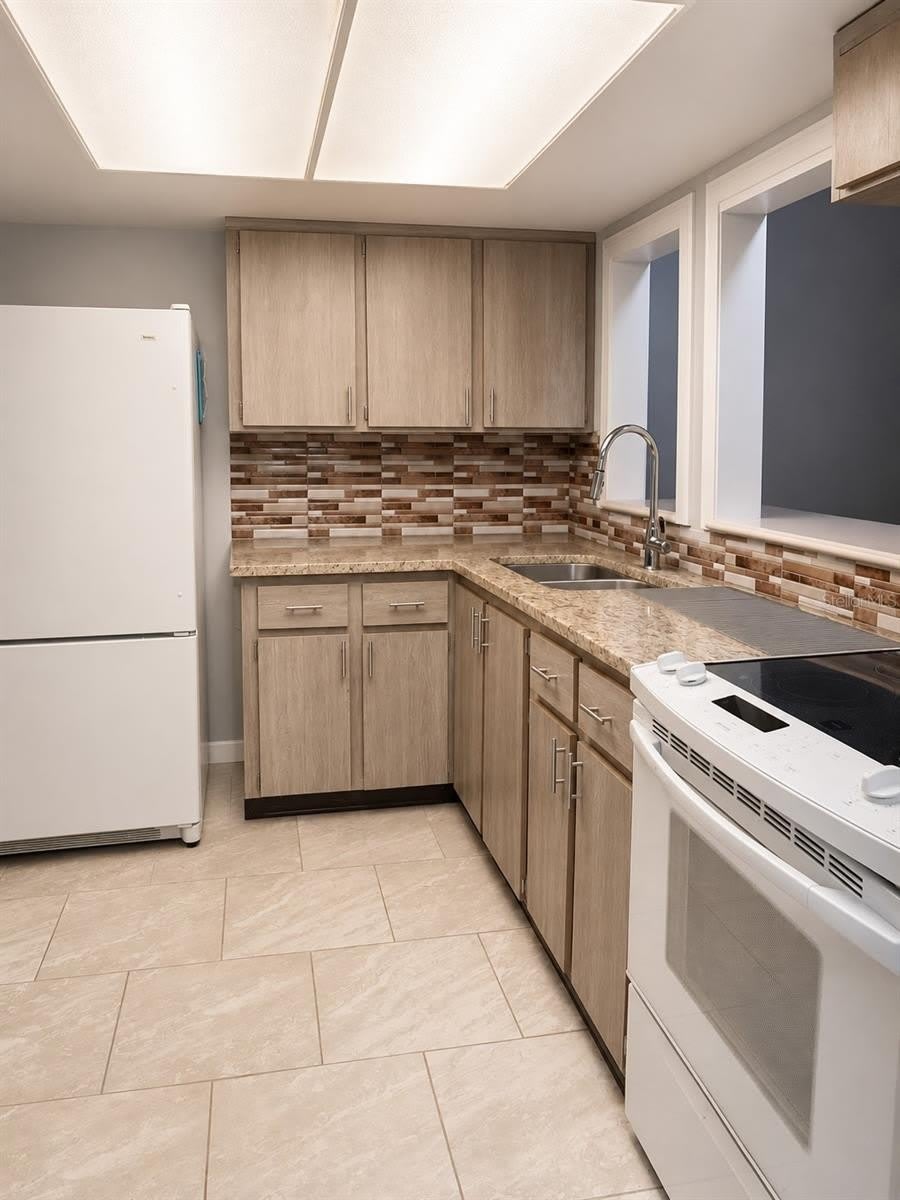 400 AUBURN Drive – photo 4