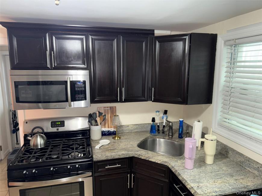 75 Wyoming Avenue lower unit – photo 5