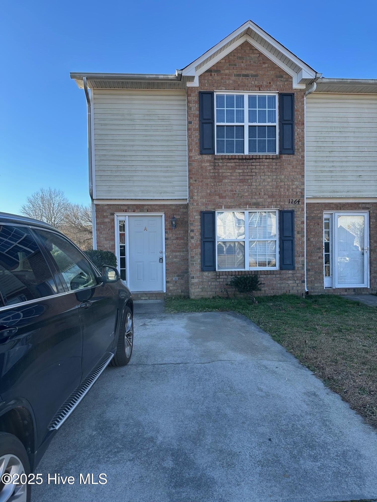 1264 Westridge Court – photo 1