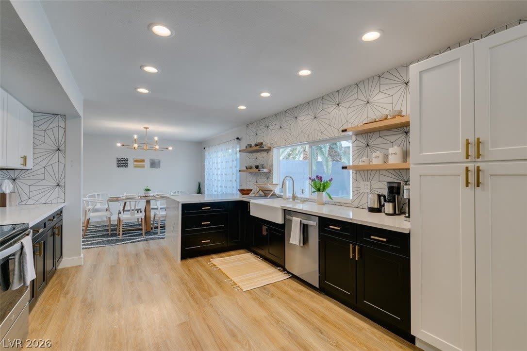2000 Springview Drive – photo 5