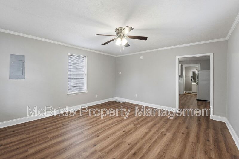 1827 Hicks Street – photo 4