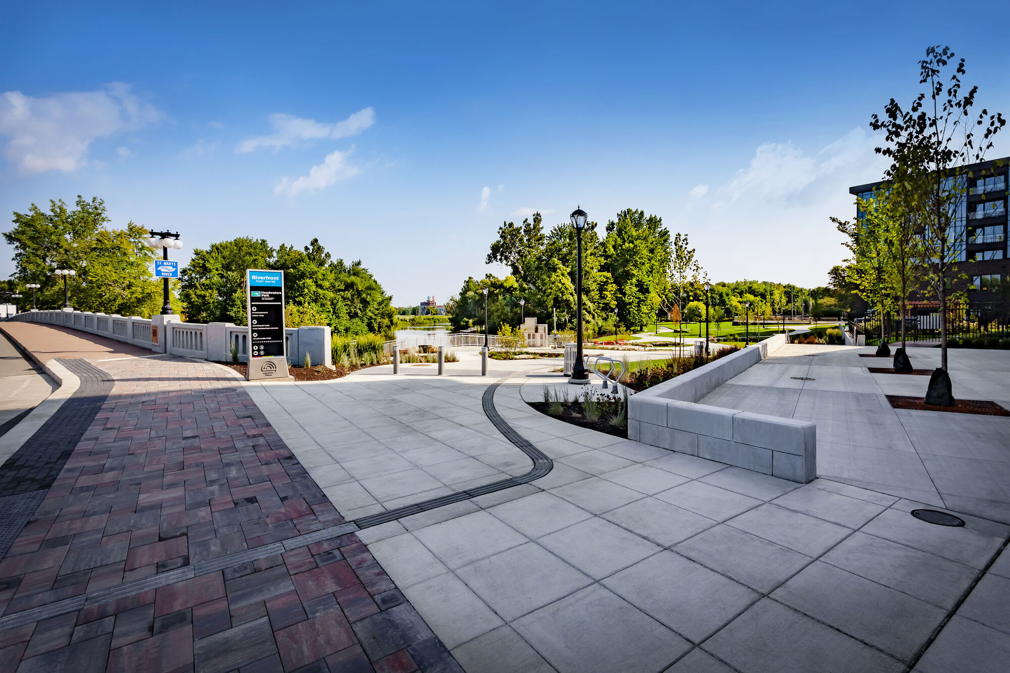 Riverfront at Promenade Park – photo 4