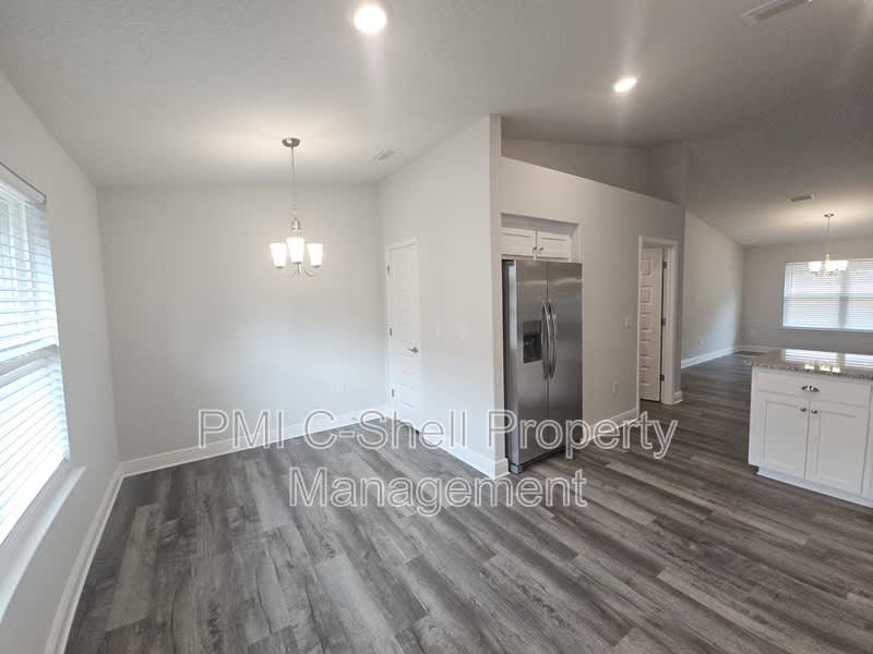 12115 Emerald Heights Ln – photo 5