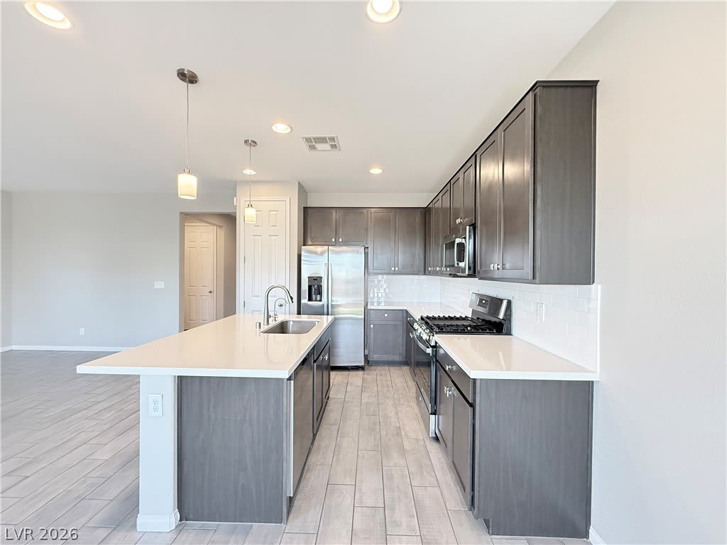 3348 Castlefields Drive – photo 5