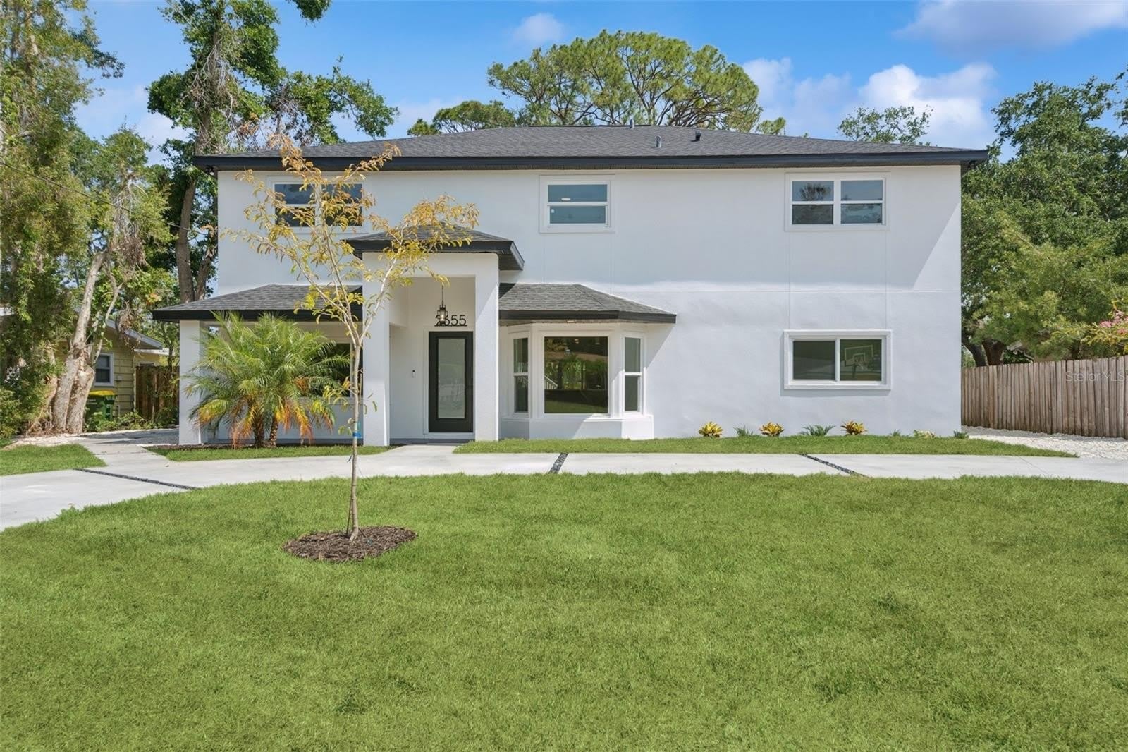 2655 Bay Street – photo 1