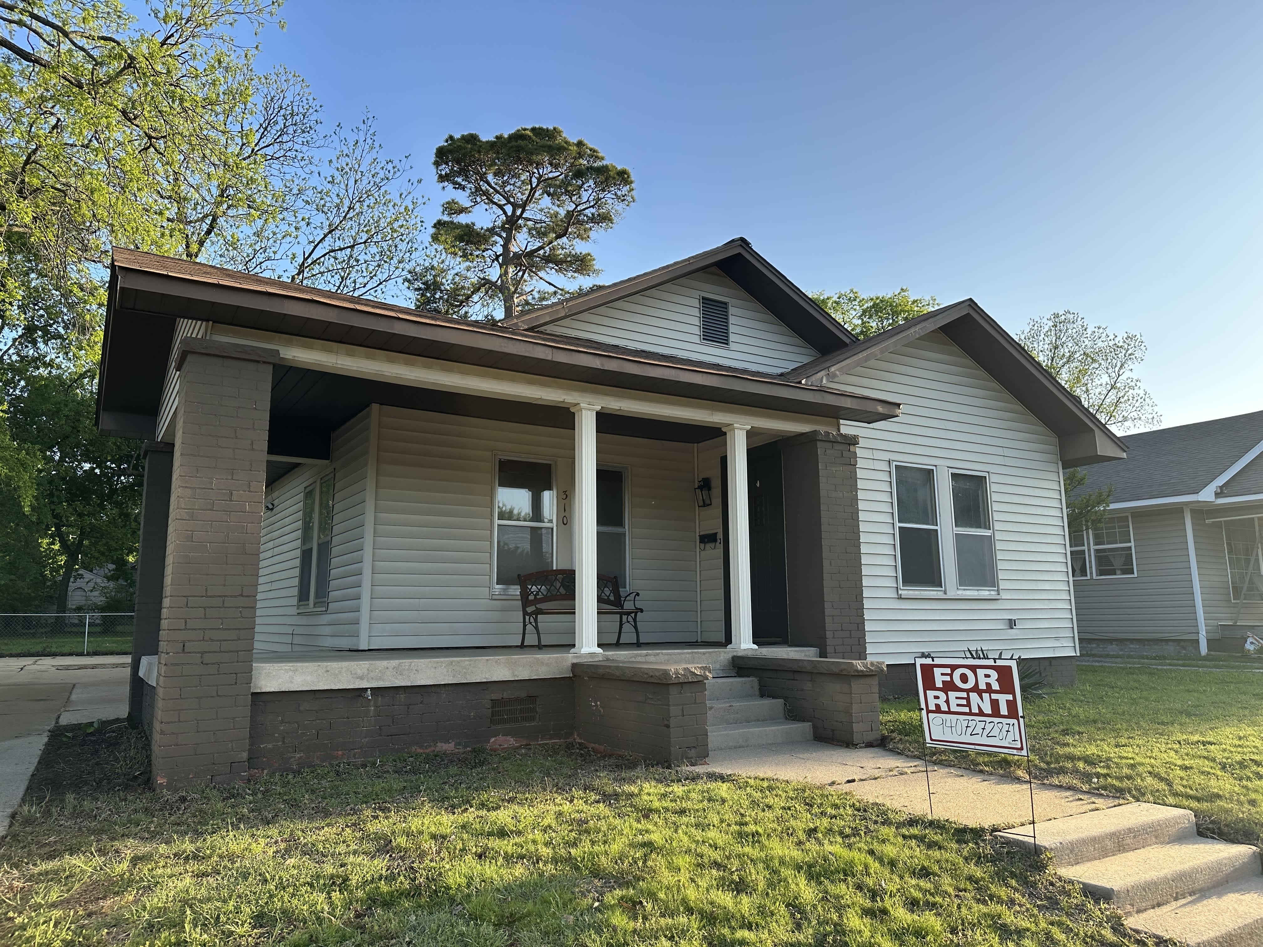 310 12th Avenue Nw – photo 1