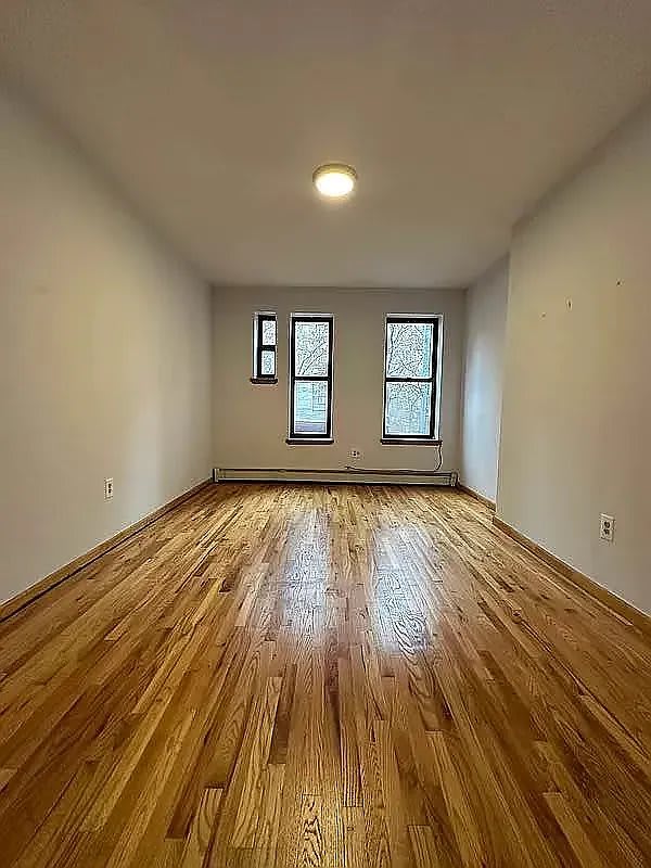 364 West 45th – photo 2