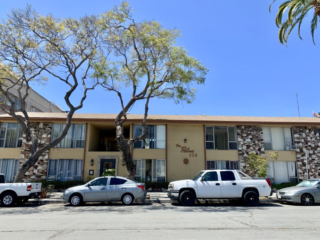 325 Olive Avenue – photo 1