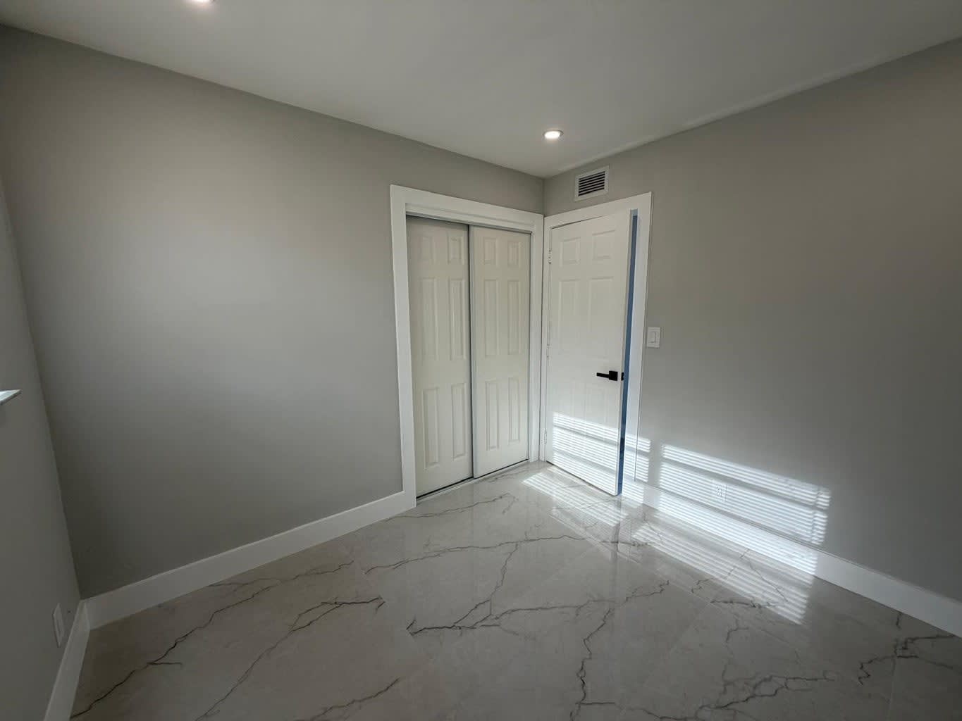 920 Northeast 50Th Street – photo 4