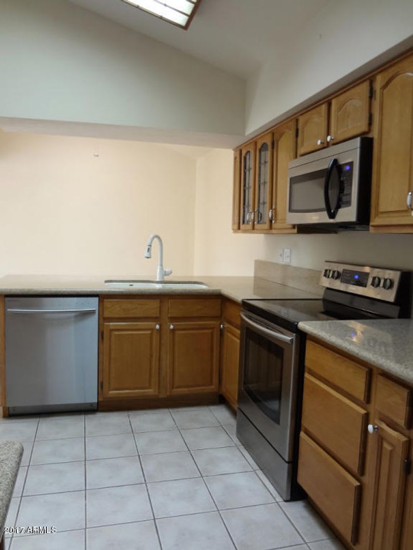 ABSOLUTELY CHARMING HOME ON CORNER LOT – photo 5
