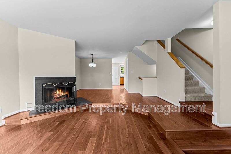 8644 Sanderling Dr – photo 3